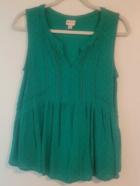 Merona Green Sleeveless V-Neck Embroidered Peplum Top